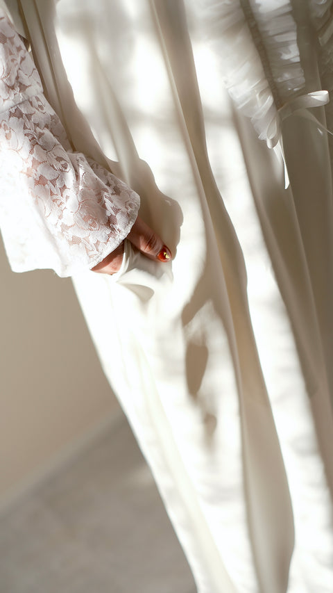 尋找共鳴·拉格蘭袖蝴蝶結造型連身裙