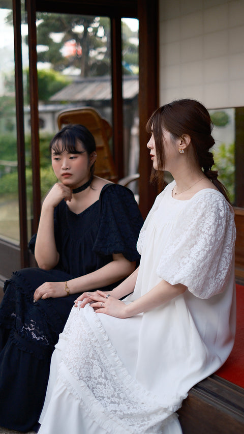 PRE-ORDER|繫語·打攬方領蕾絲長洋裝