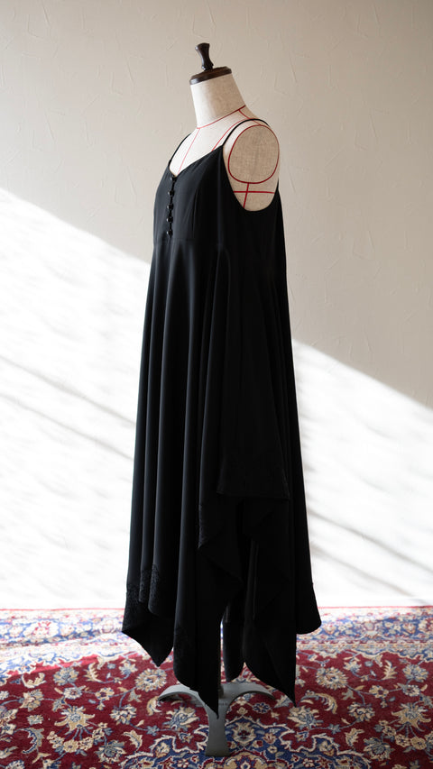 PRE-ORDER|非對稱細肩帶洋裝