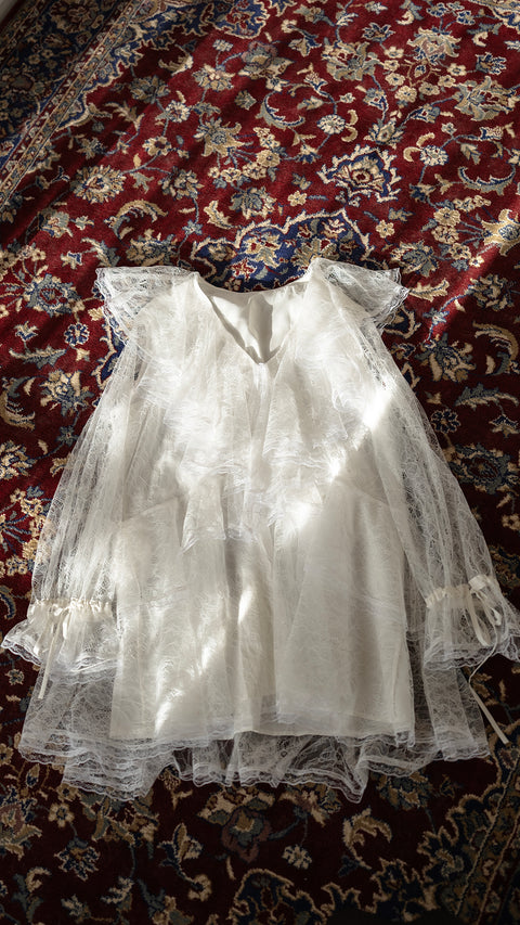 《NEW COLOR》|荷葉蕾絲上衣