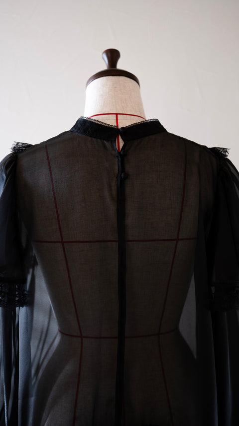 PRE-ORDER|透光蕾絲上衣