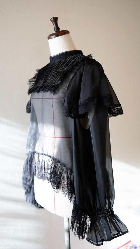 PRE-ORDER|透光蕾絲上衣