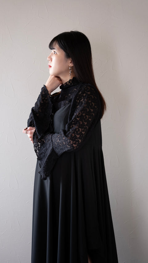 PRE-ORDER｜非對稱細肩帶洋裝