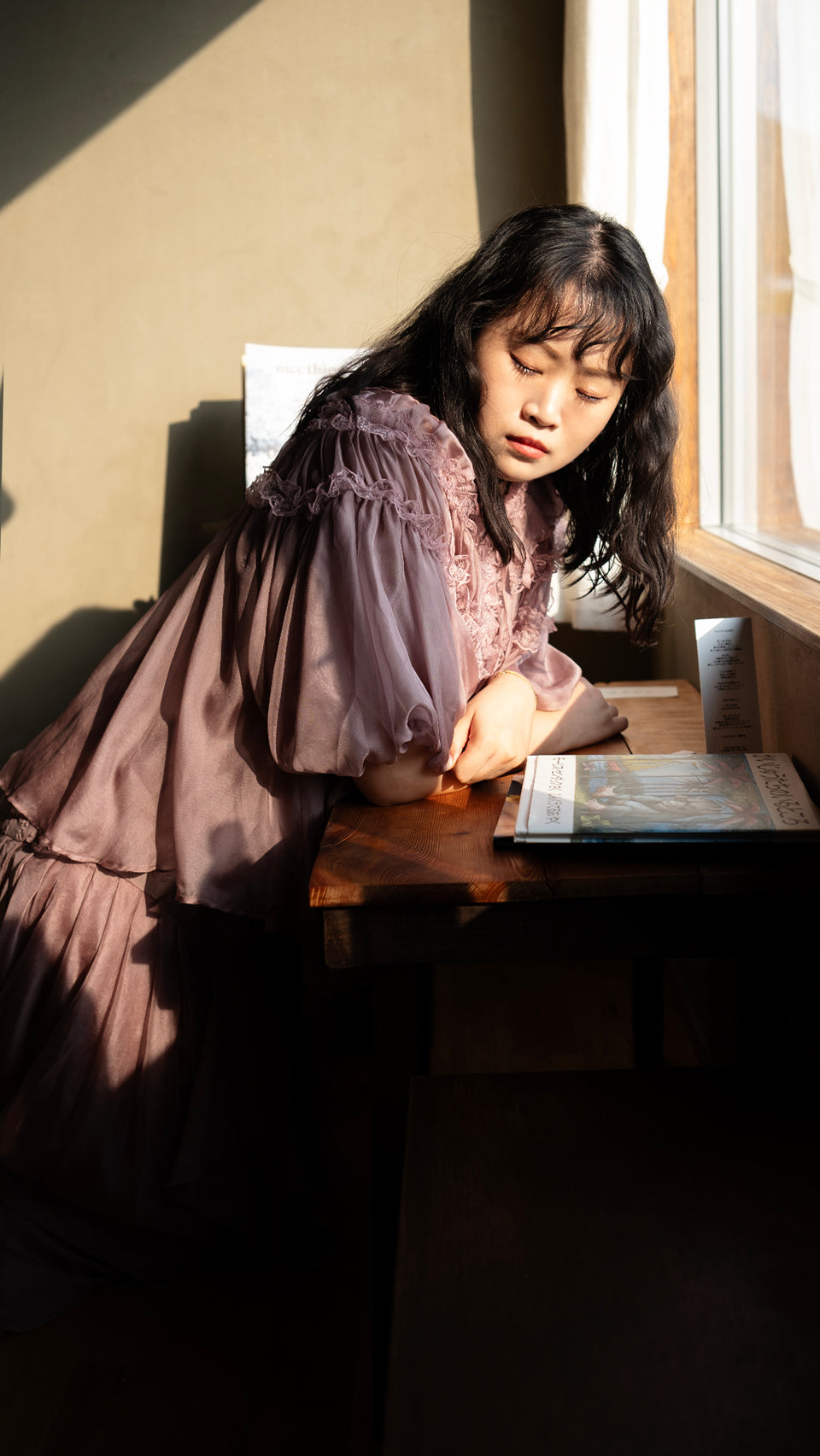 PRE-ORDER ITEMS ｜透視蕾絲上衣
