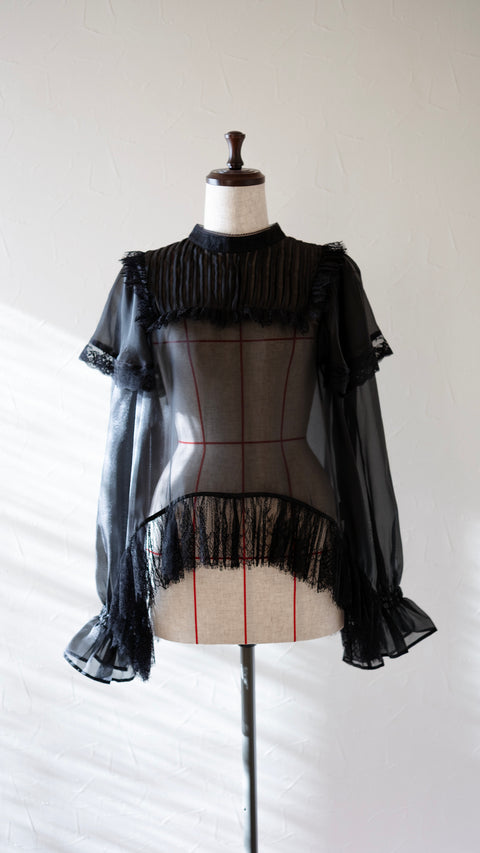 PRE-ORDER｜透光蕾絲上衣